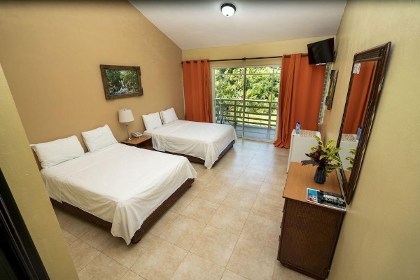 Hotel Jarabacoa River Club